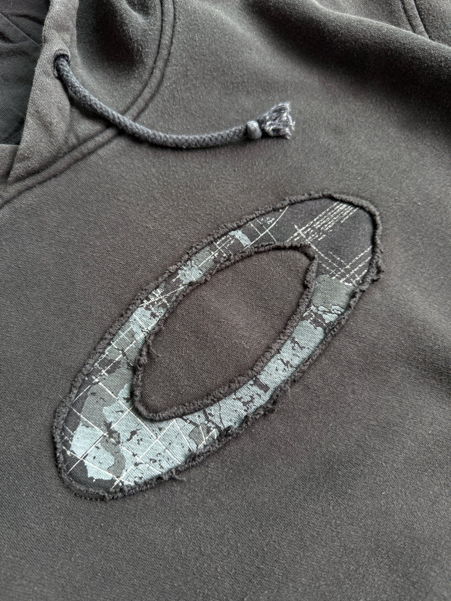 Oakley 2000s muška crna dukserica (XL)