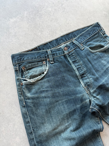 Levis 501 muške tamno plave farmerke (33x32)