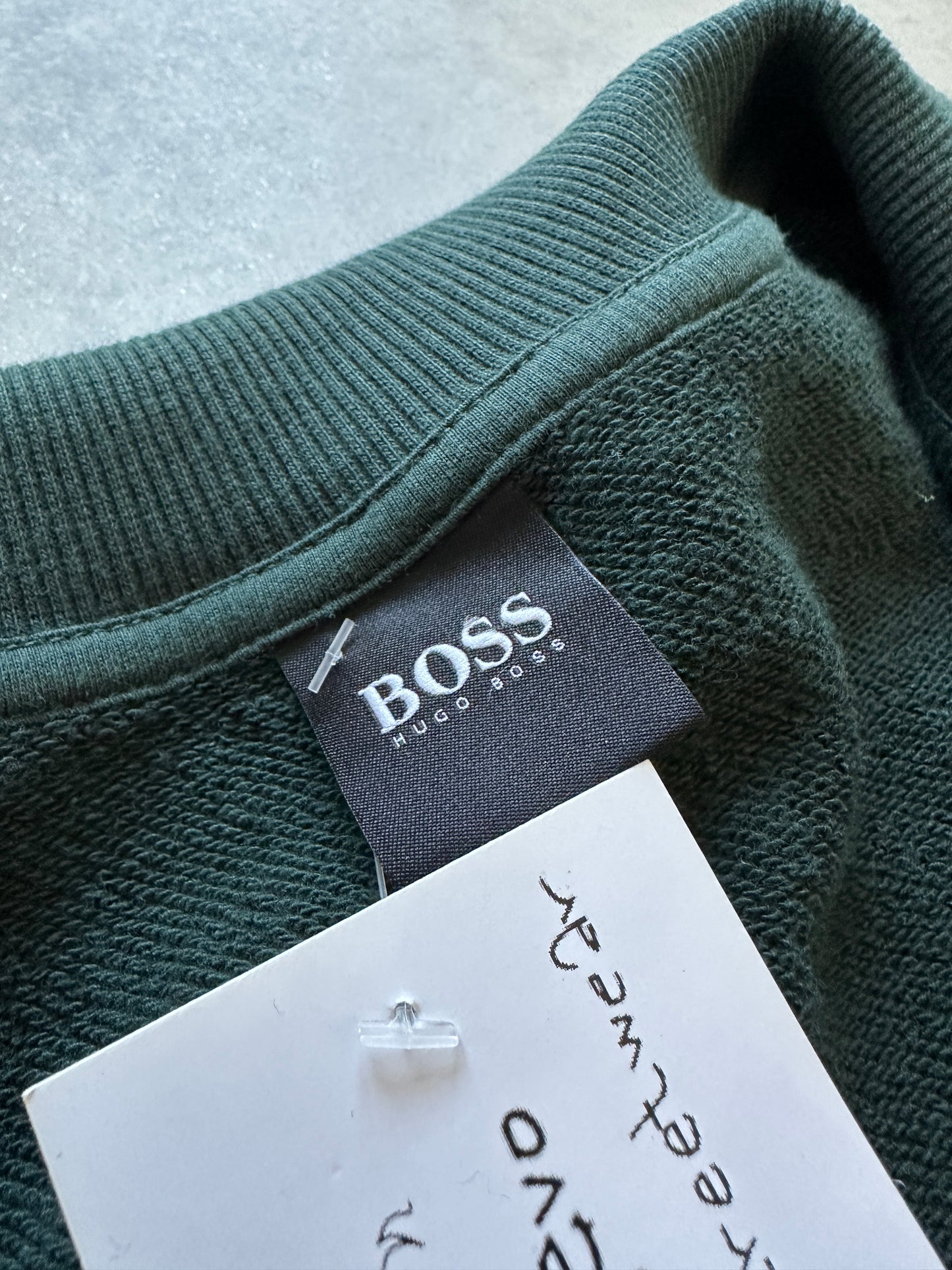 Hugo Boss elegantna muška dukserica (M)