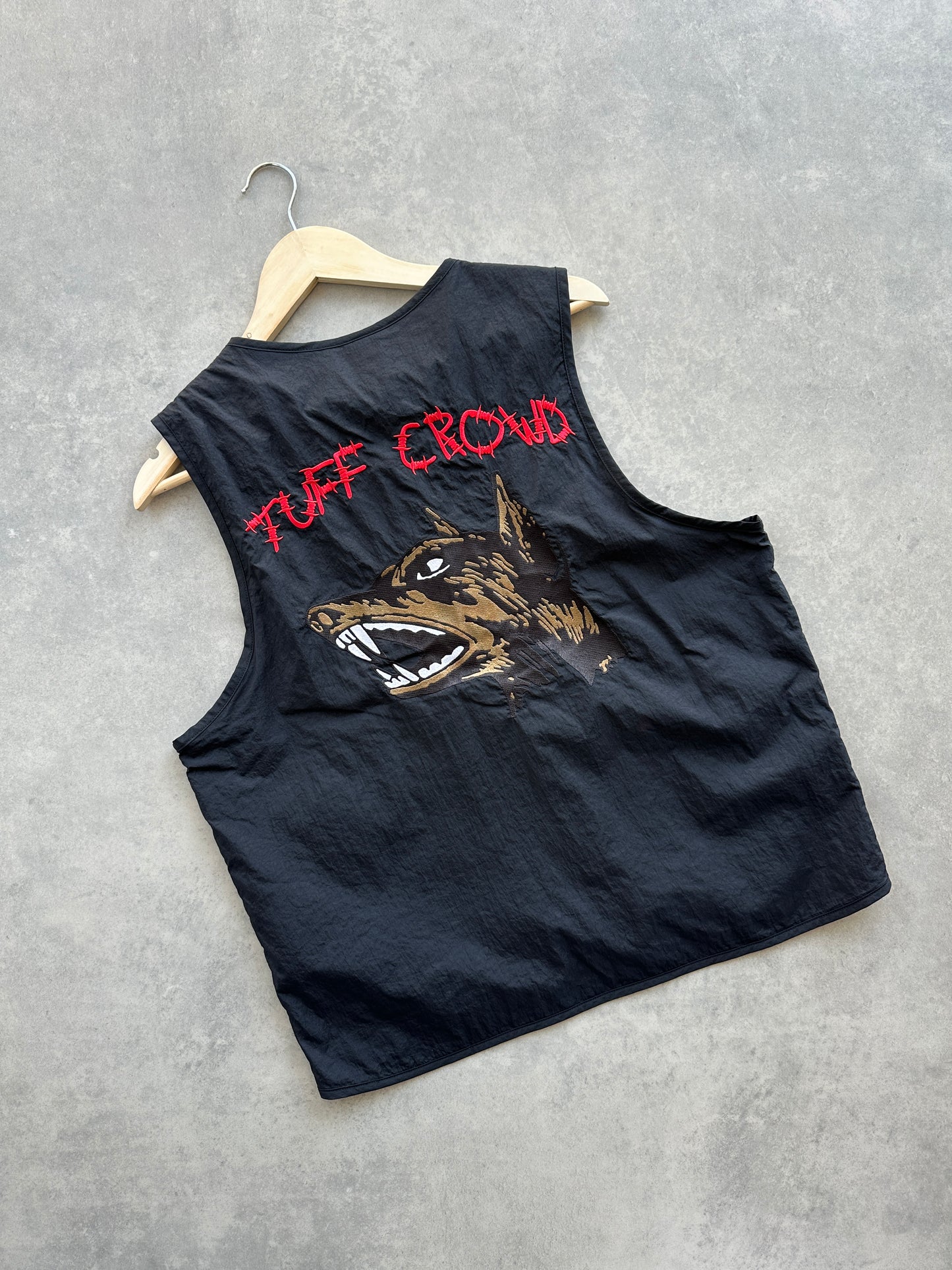 Under Armour x Tuff Crowd muški sportski prsluk (S)