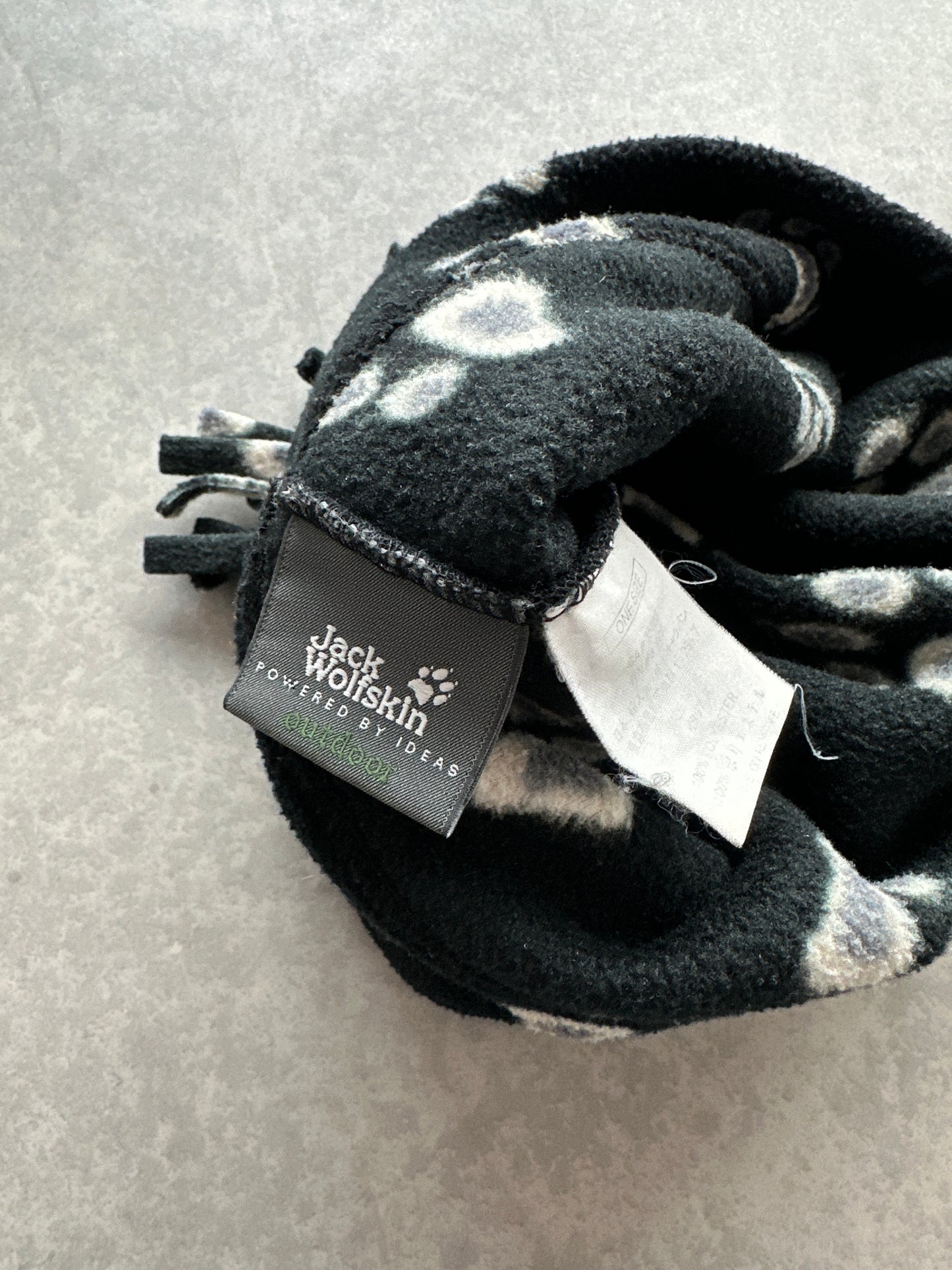 Jack Wolfskin vintage zimska kapa (OS)