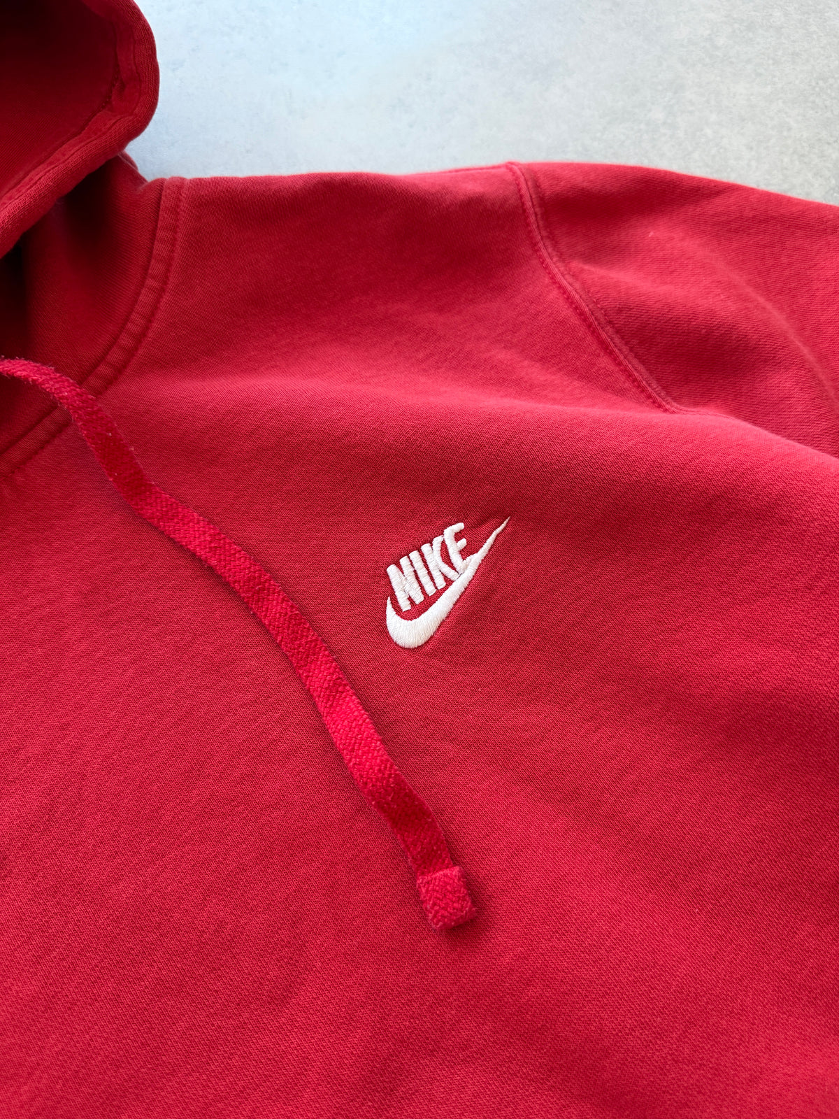 Nike muška basic crvena dukserica (L)