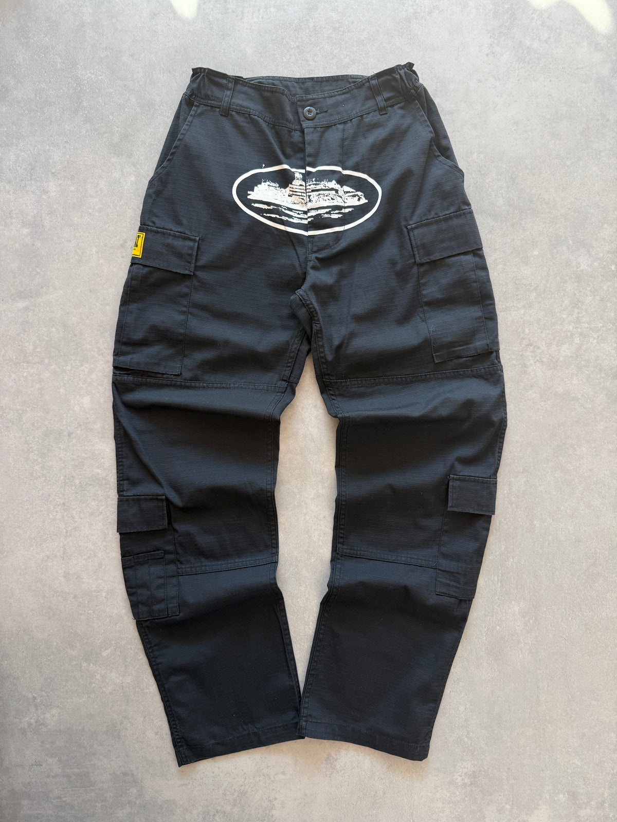 Corteiz bootleg muške crne cargo hlace (M)