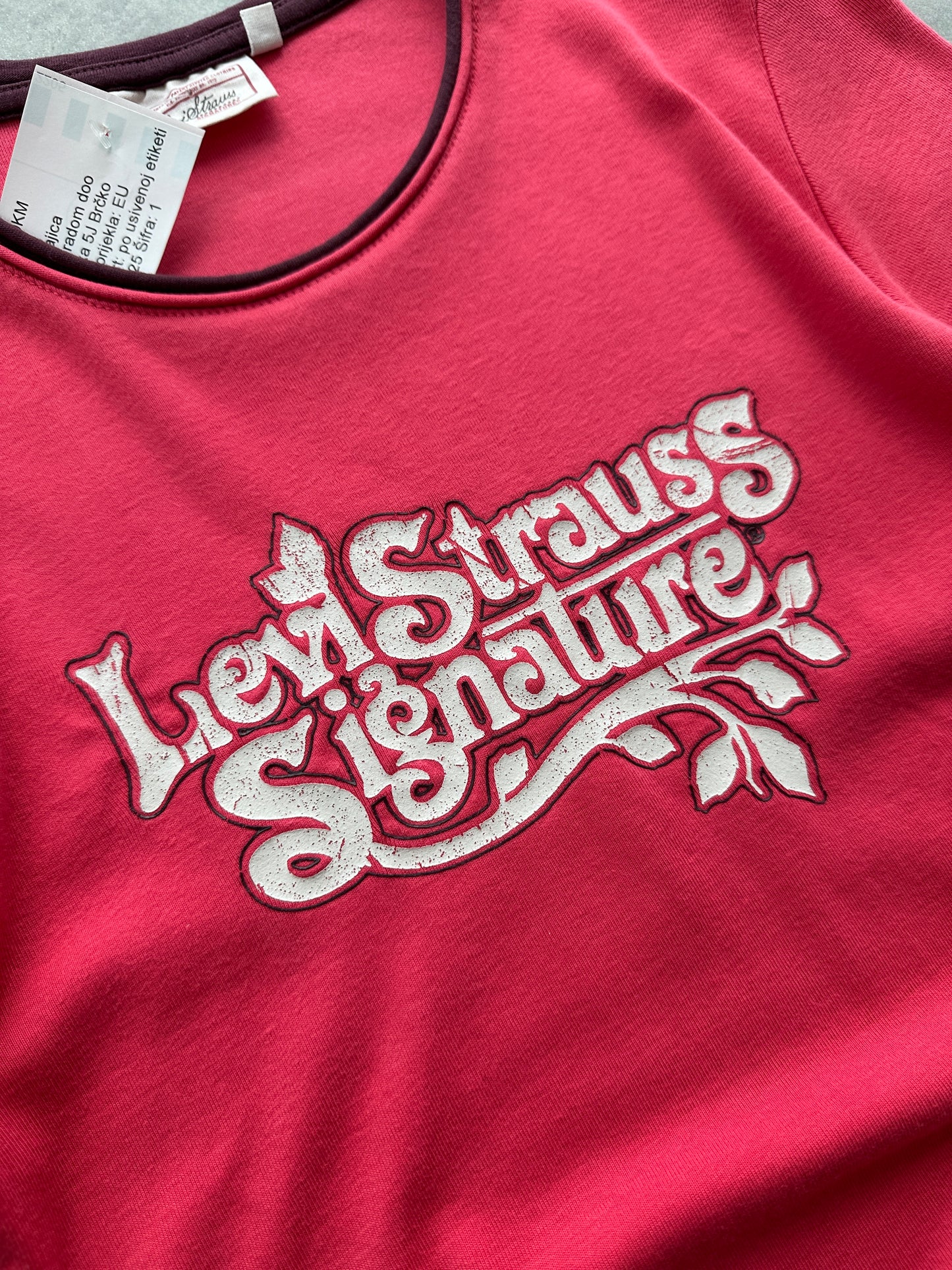 Levis 2000s ženska roza majica (S)