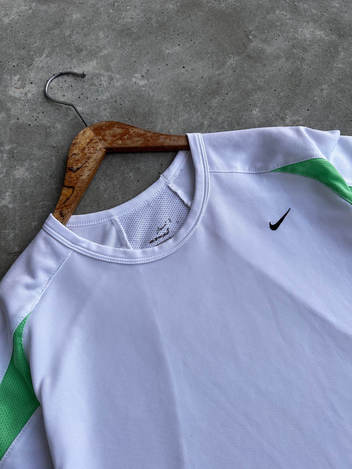 Nike 2000s muška sportska majica (M)