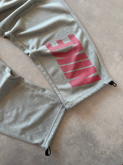 Nike Dri Fit muška siva baggy trenerka (L)