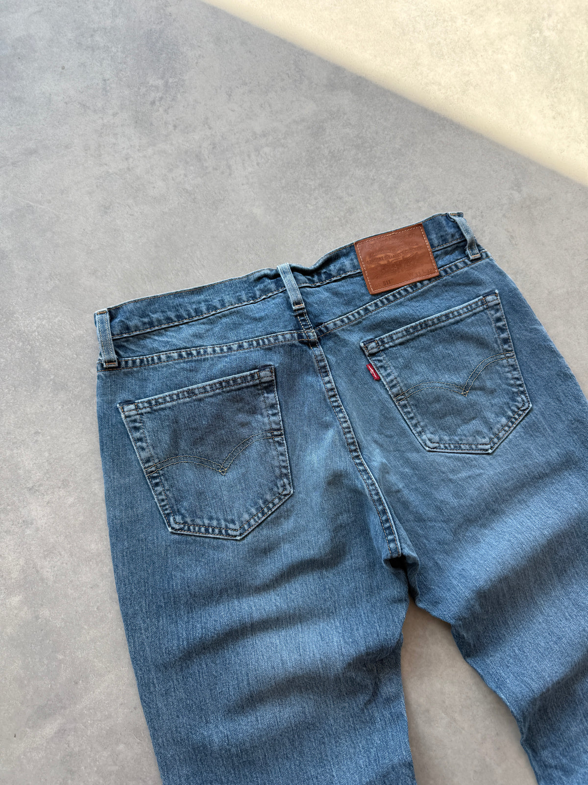 Levis 511 muške plave slim fit farmerke (33x32)