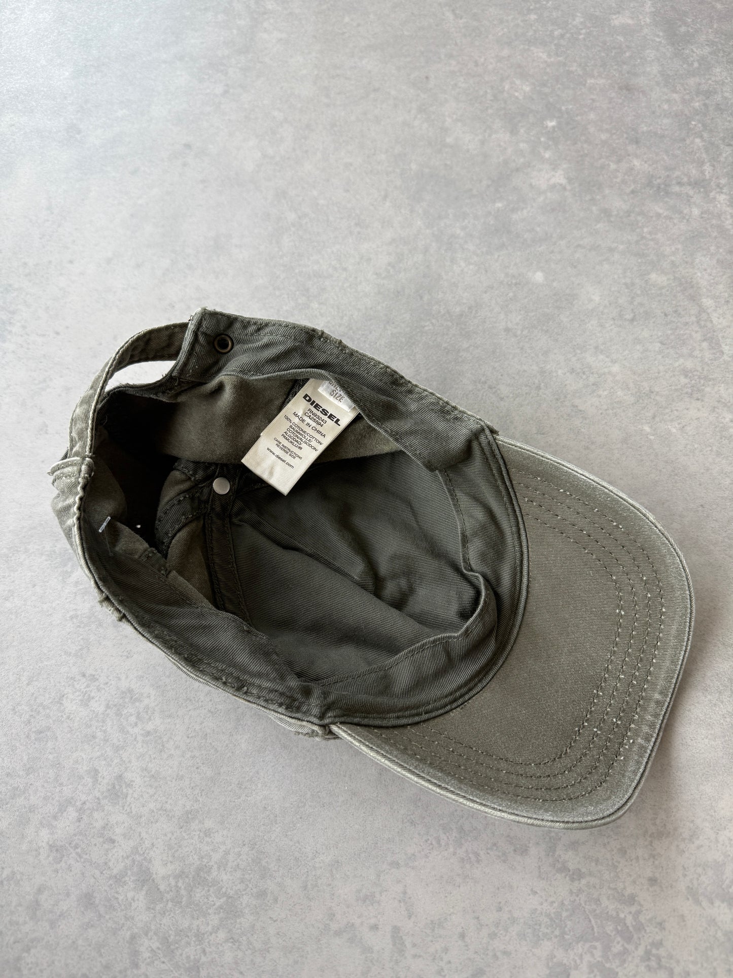 Diesel Y2K ženski kacket (OS)