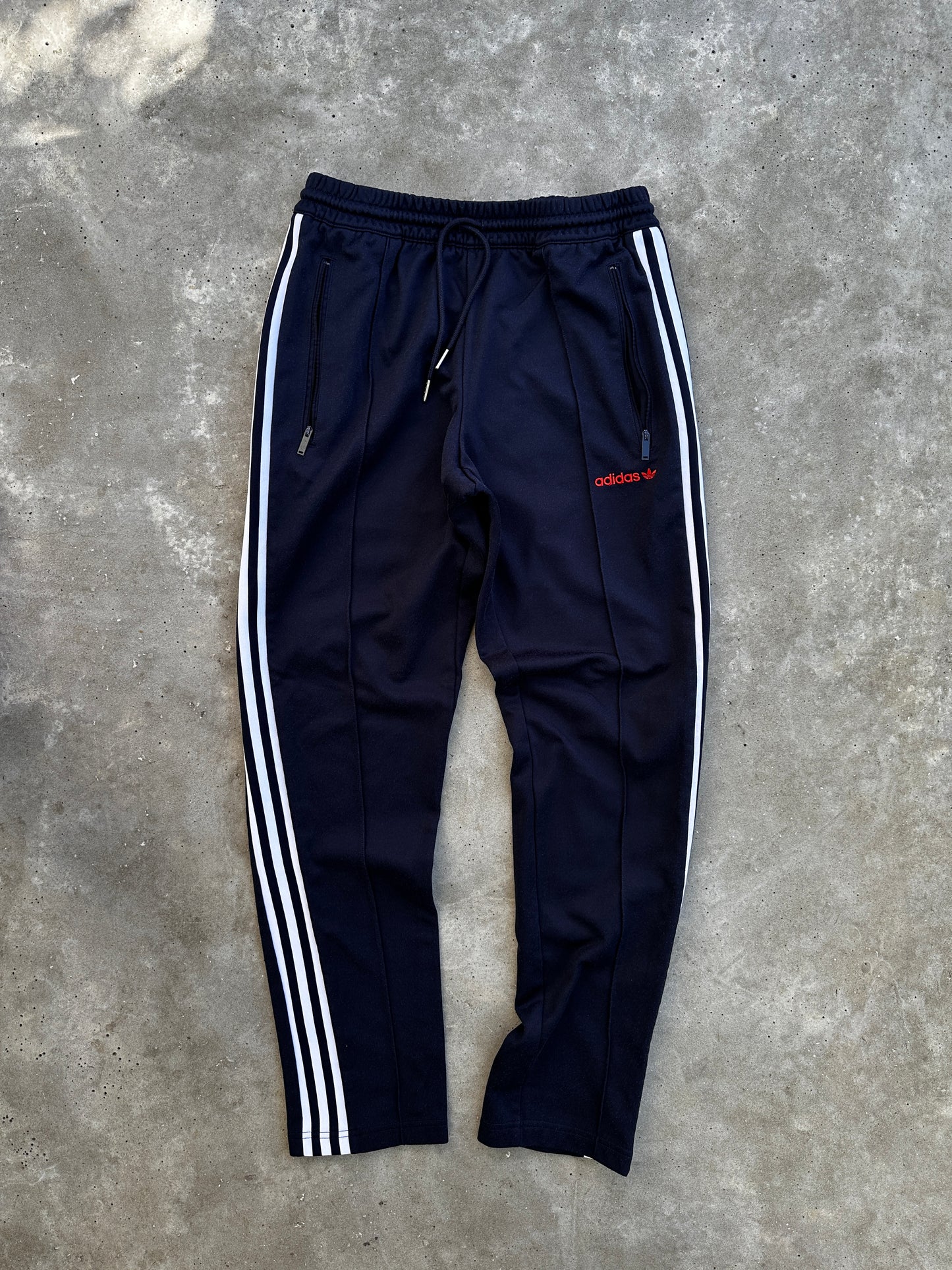 Adidas 2000s muška navy baggy trenerka (M)