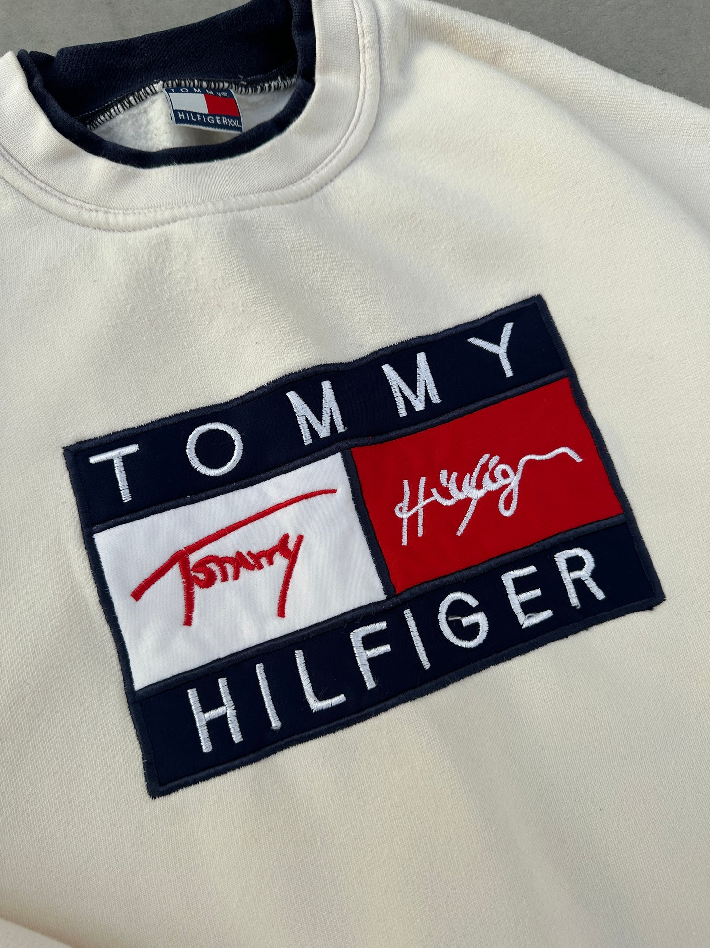 Tommy Hilfiger 90s bootleg muška dukserica (L)