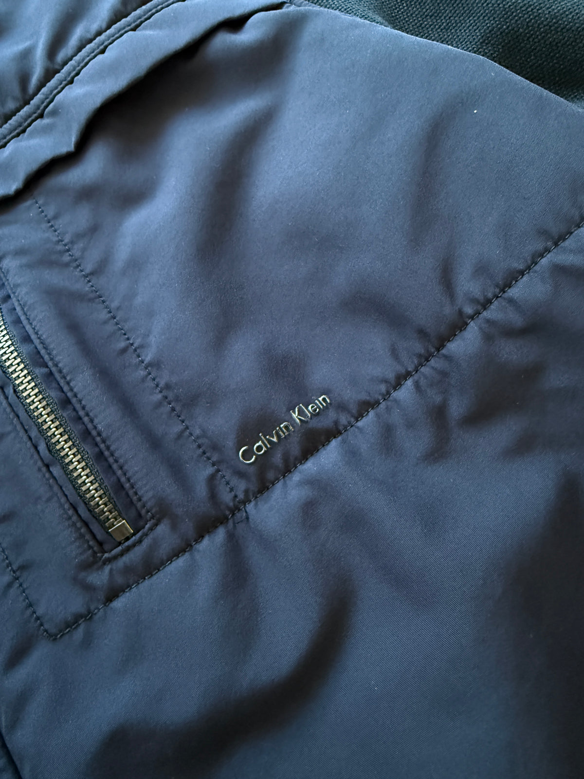 Calvin Klein hybrid muška jakna (L)