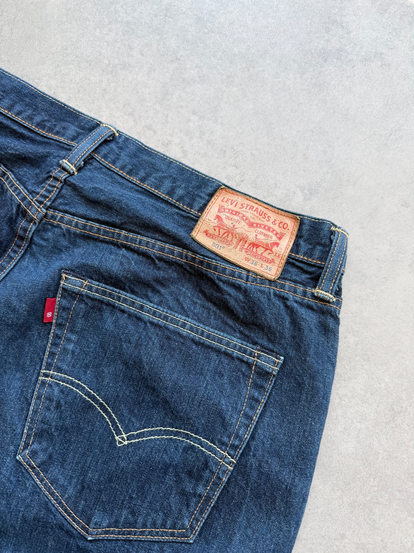 Levis 501 muške tamno plave farmerke (36x36)