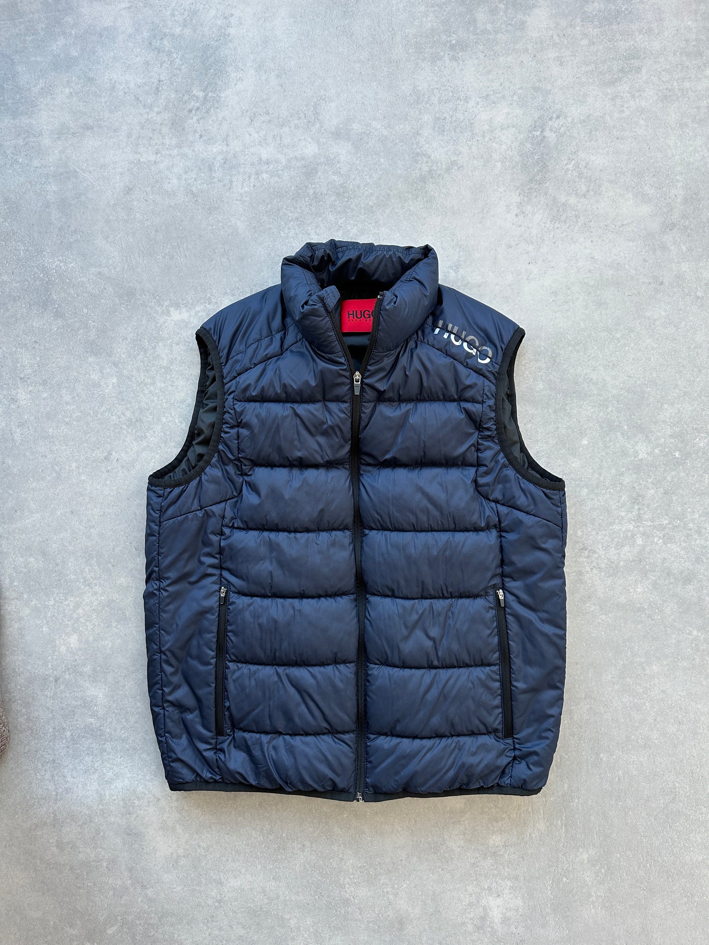 Hugo Boss muški puffer prsluk (XL)