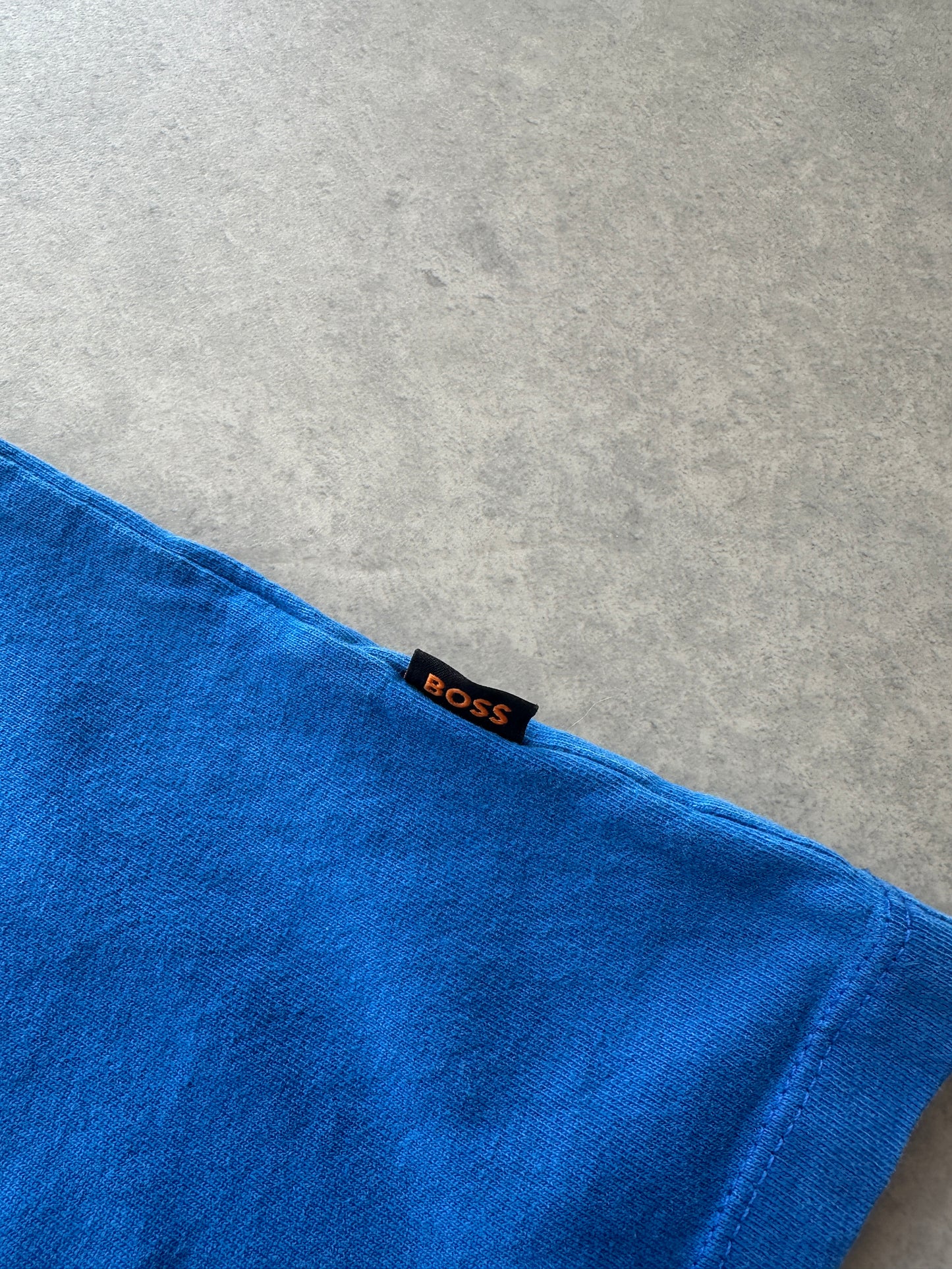 Hugo Boss muška plava majica (M)