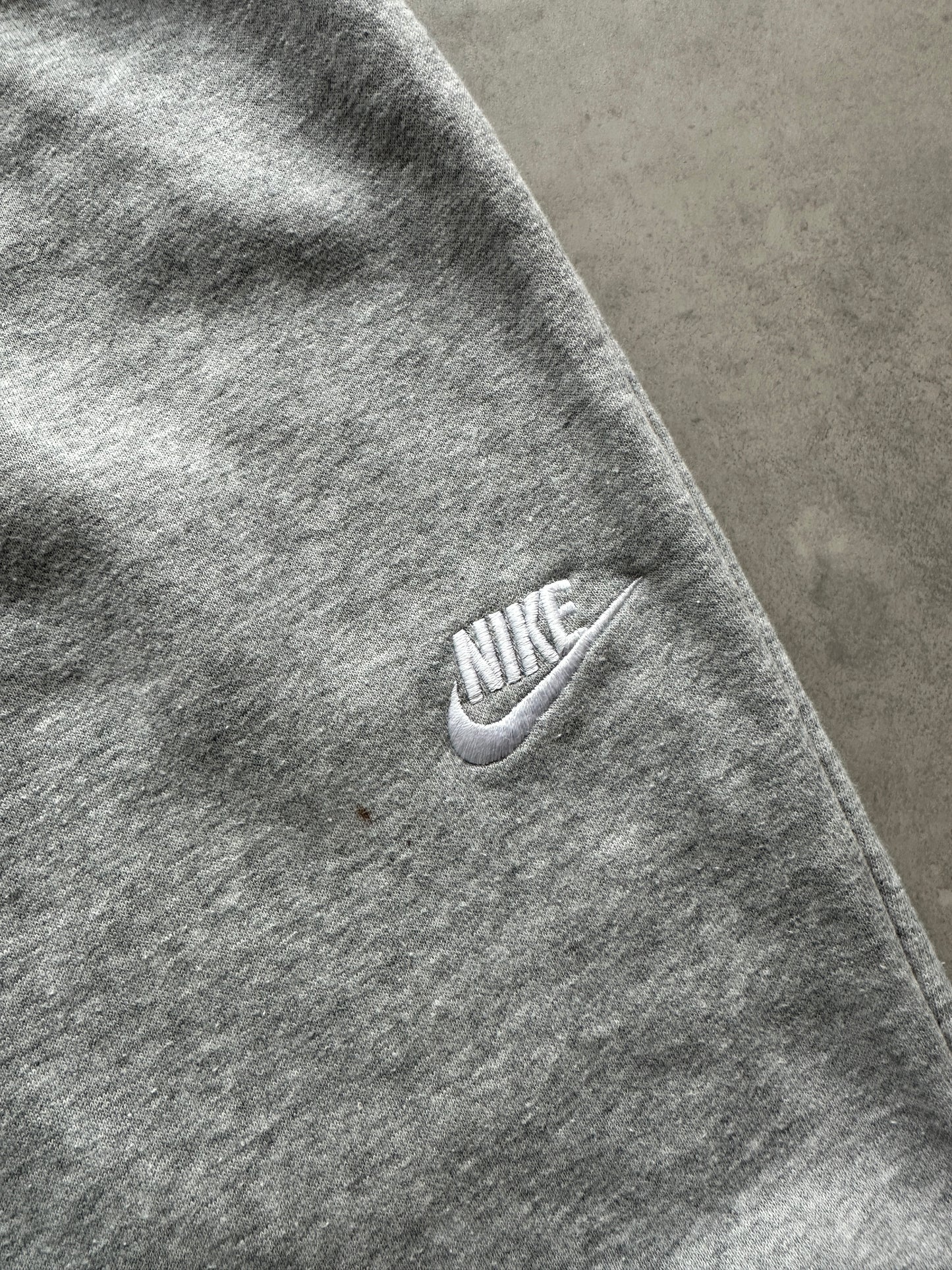 Nike ženska basic siva trenerka (S)
