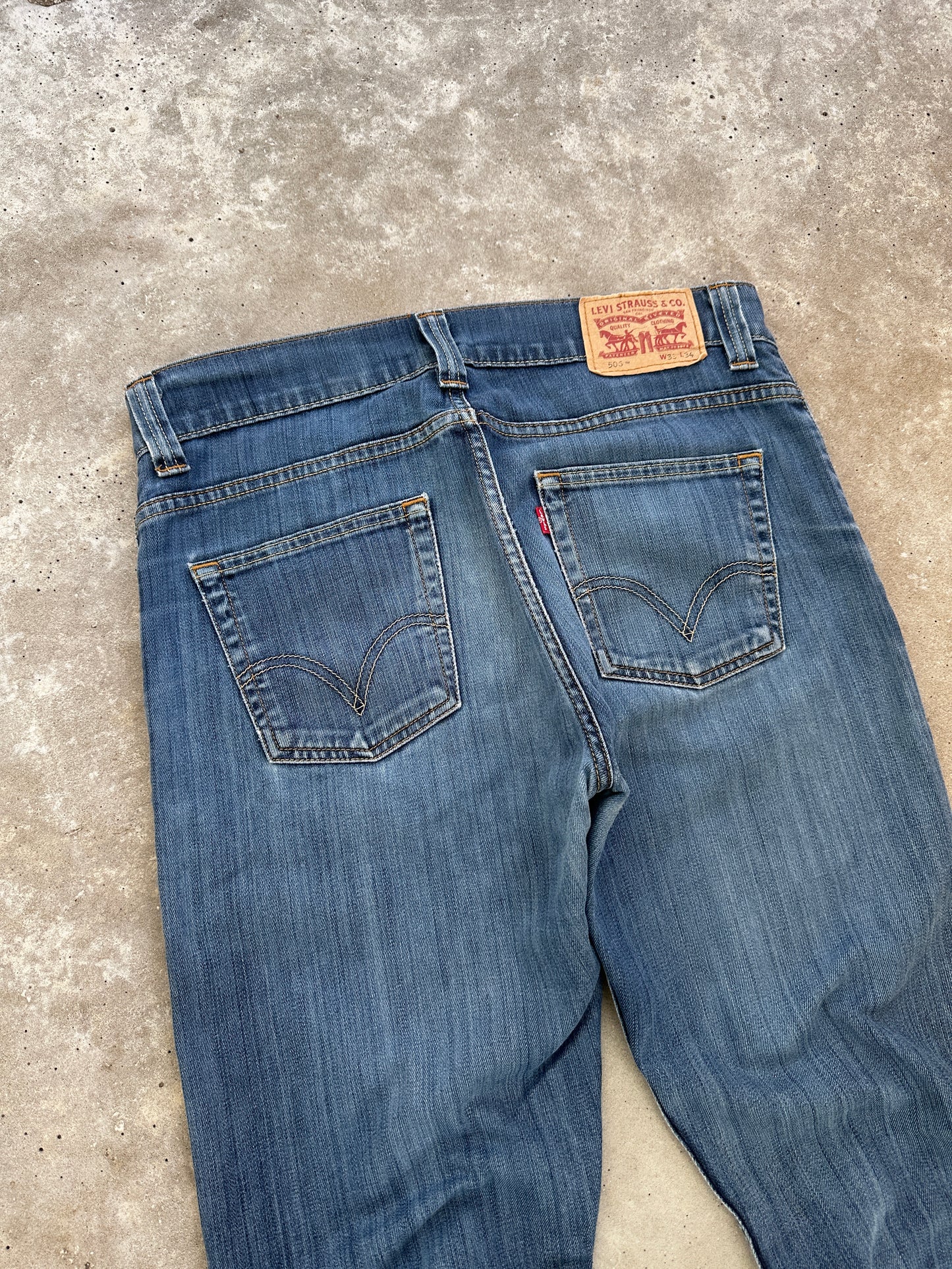 Levis 505 muške farmerke (33x34)