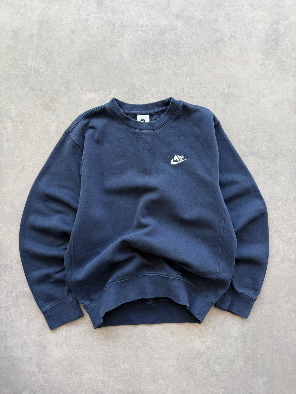 Nike muška basic navy plava dukserica (XS)