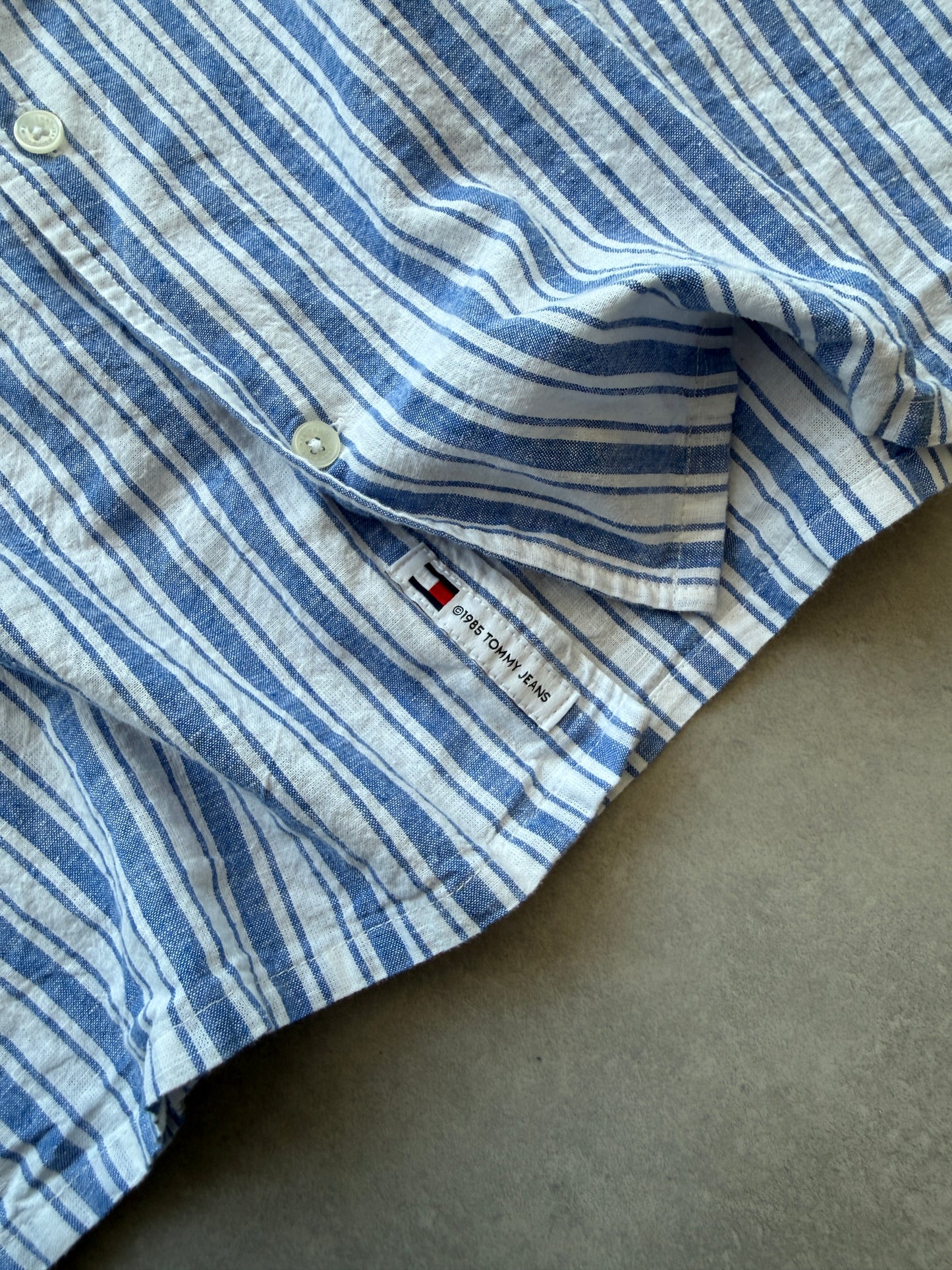 Tommy Jeans muška prugasta košulja (M)