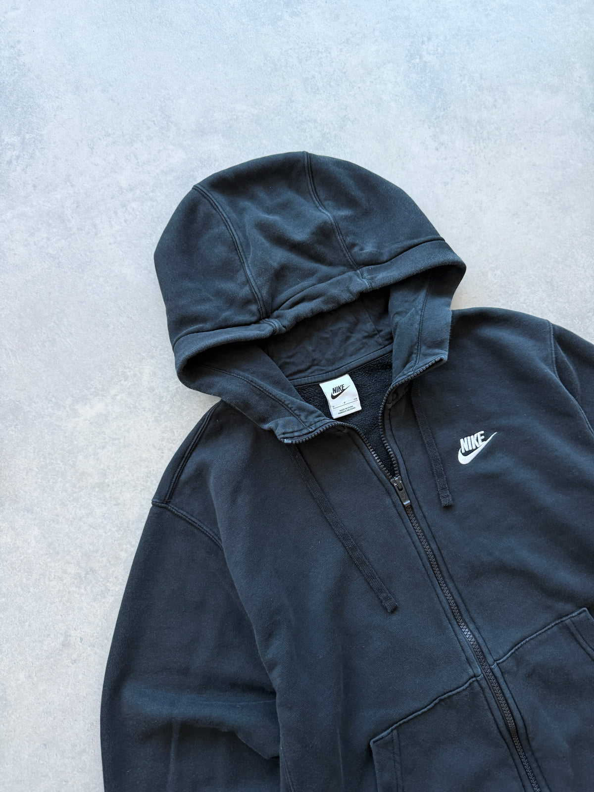 Nike muška crna basic dukserica (S)