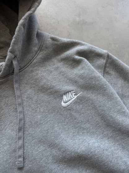 Nike muška basic siva dukserica (M)