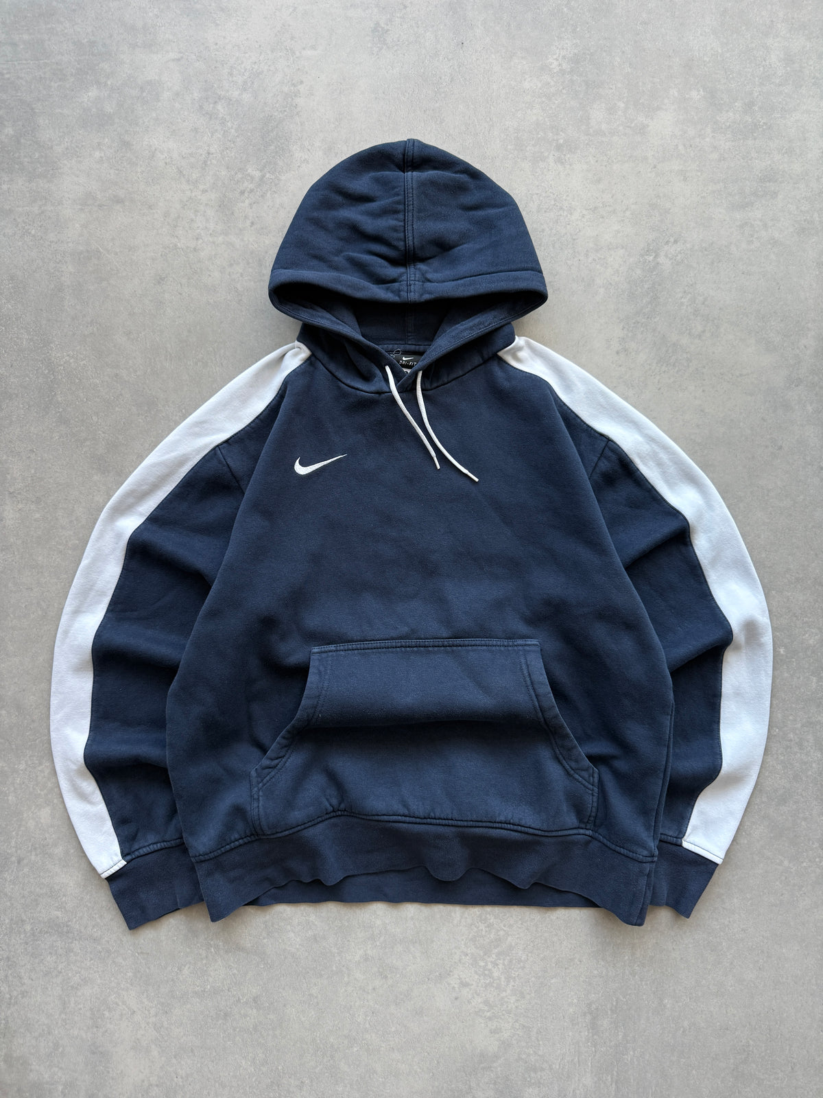 Nike muška basic plava dukserica (L)