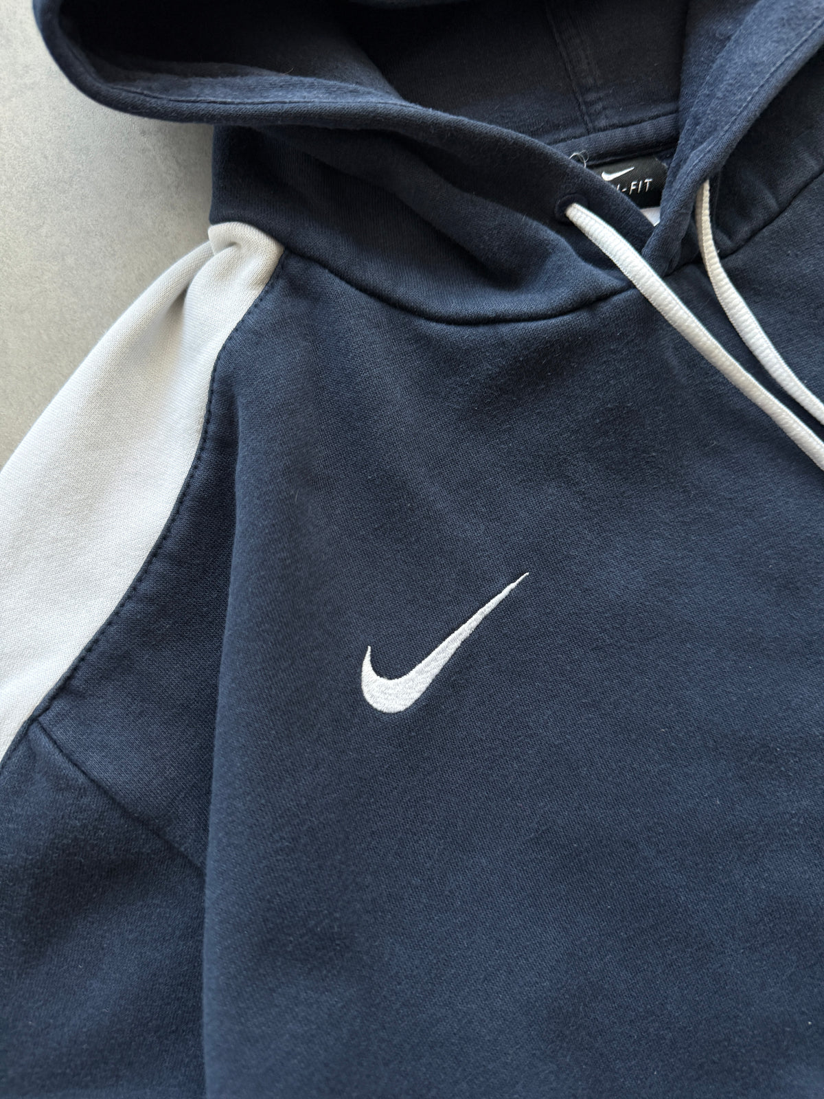 Nike muška basic plava dukserica (L)