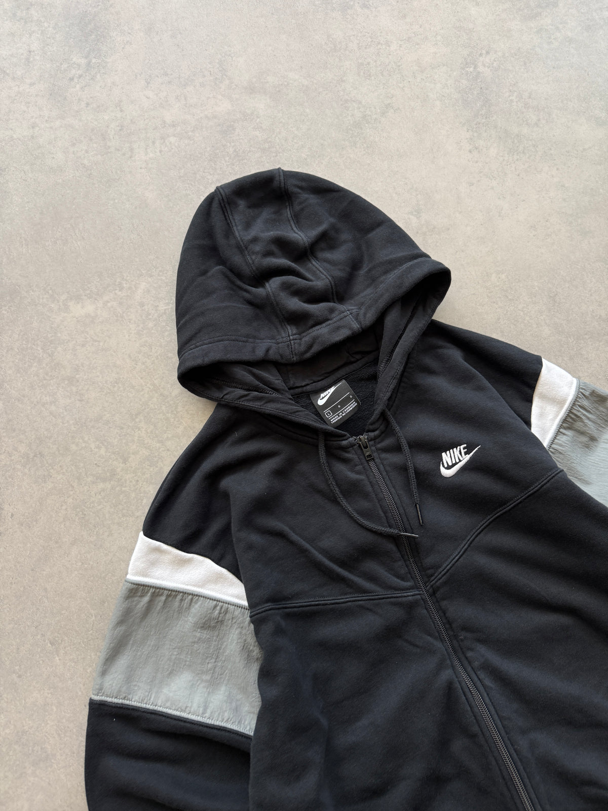 Nike ženska crna zip dukserica (L)