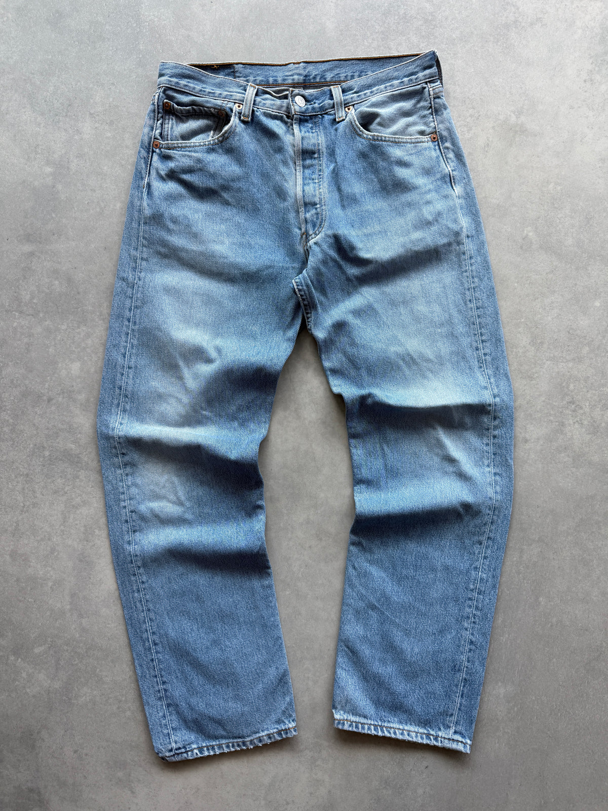 Levis 501 vintage 90s muške farmerke (33x30)