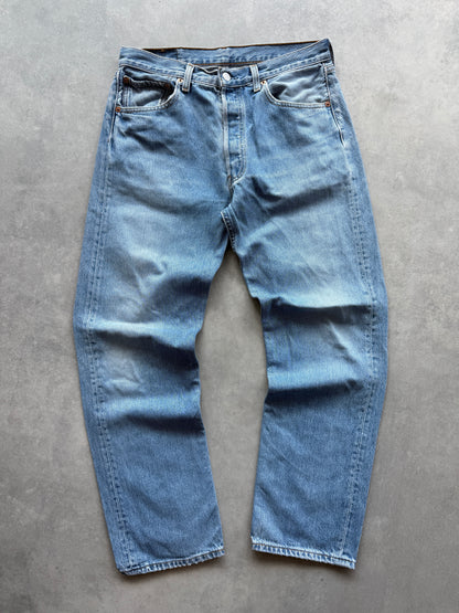 Levis 501 vintage 90s muške farmerke (33x30)