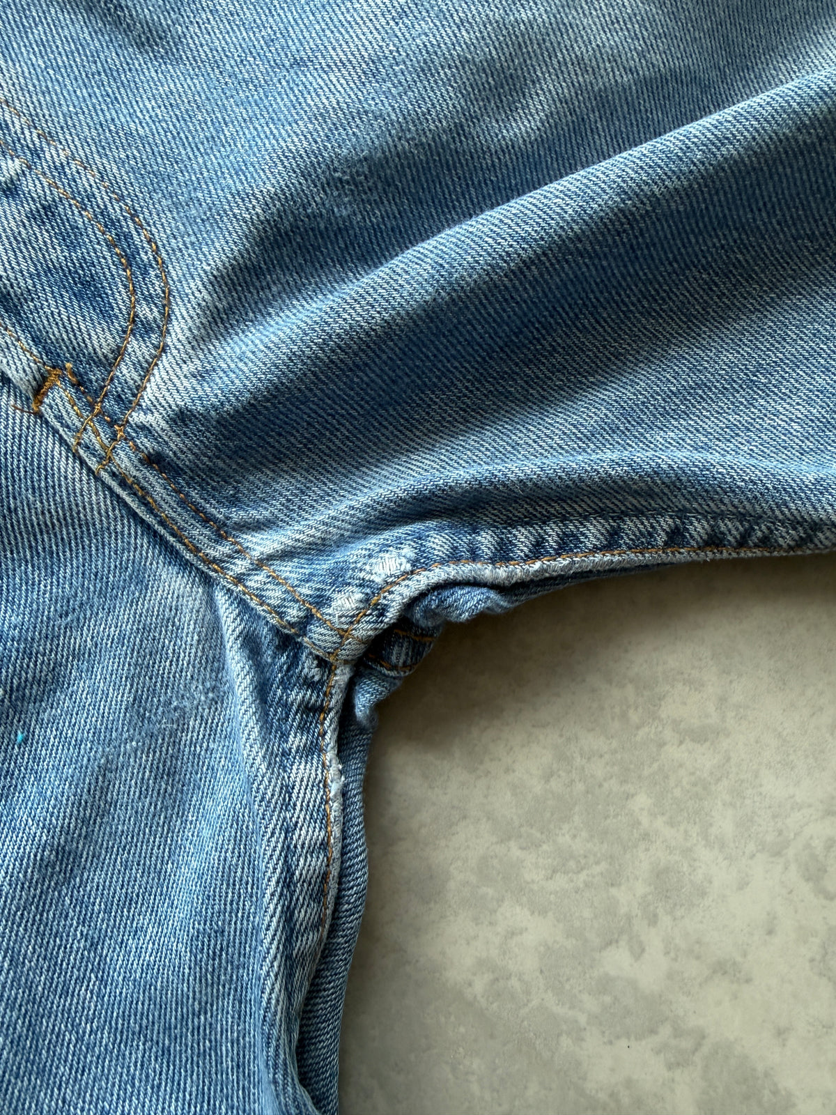 Levis 501 vintage 90s muške farmerke (33x30)