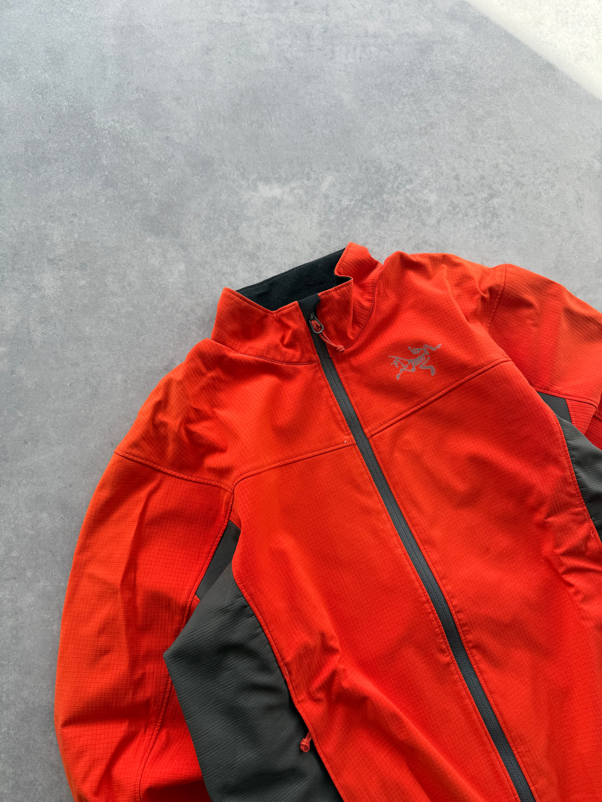 Arcteryx Windstopper vintage ženska softshell jakna (L)