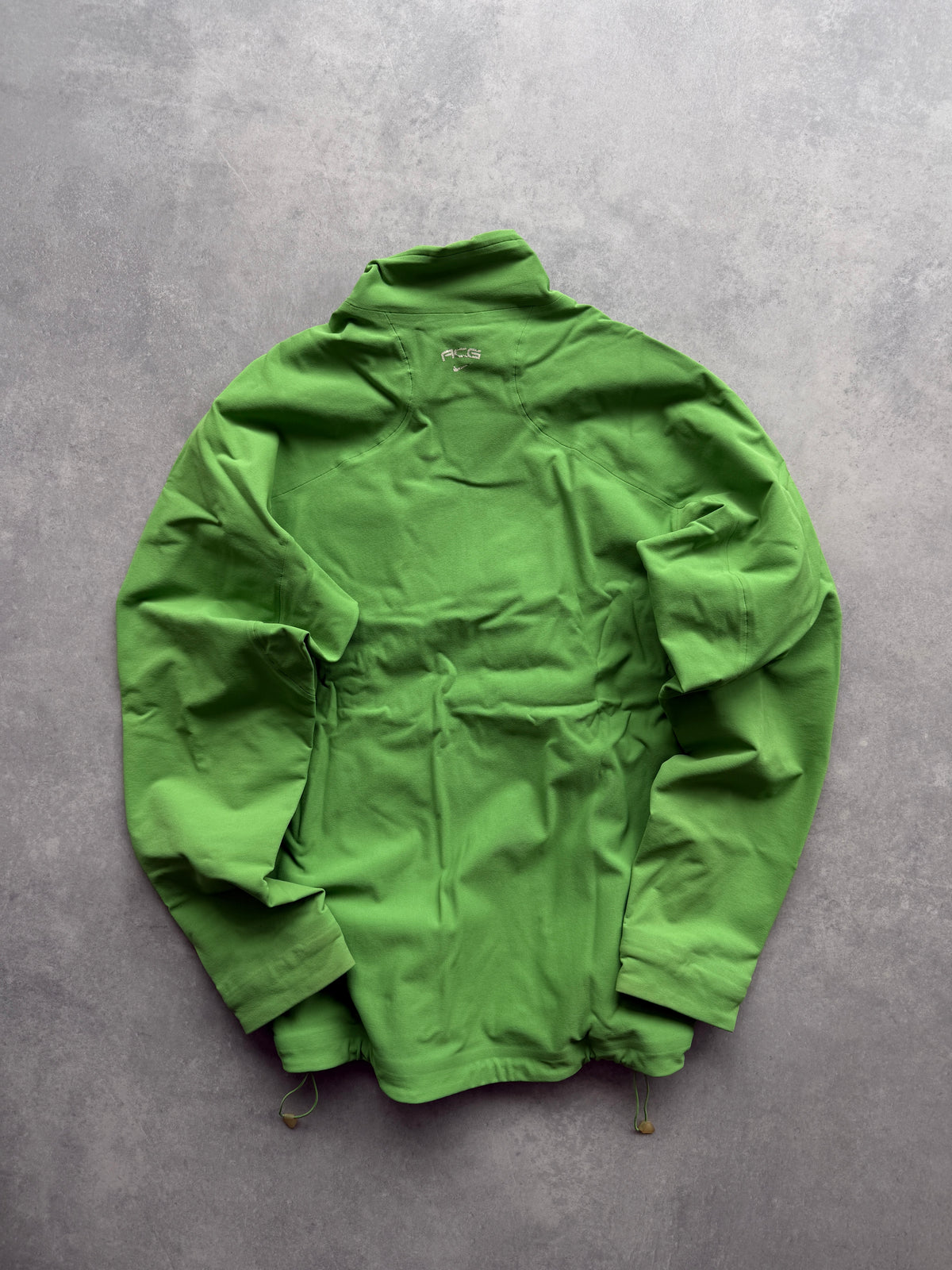 Nike ACG 00s muška zelena softshell jakna (M)