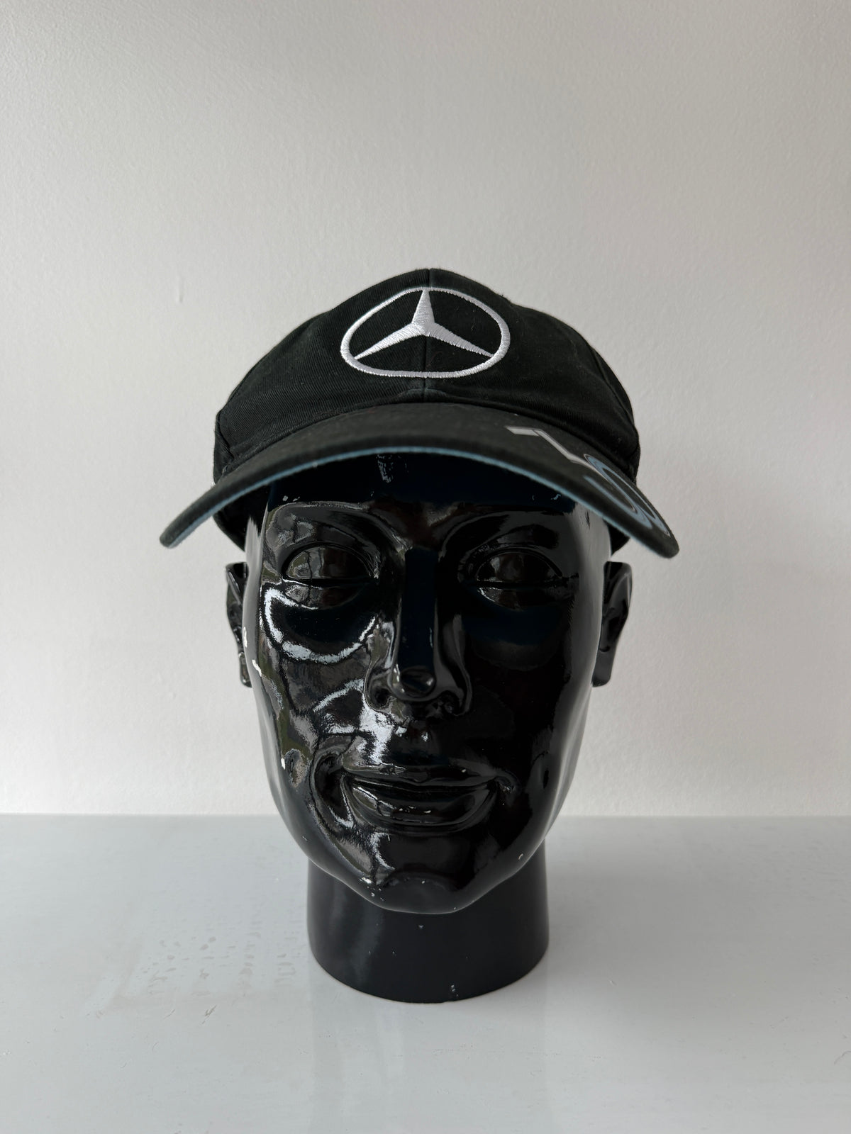 AMG muški crni kačket (OS)